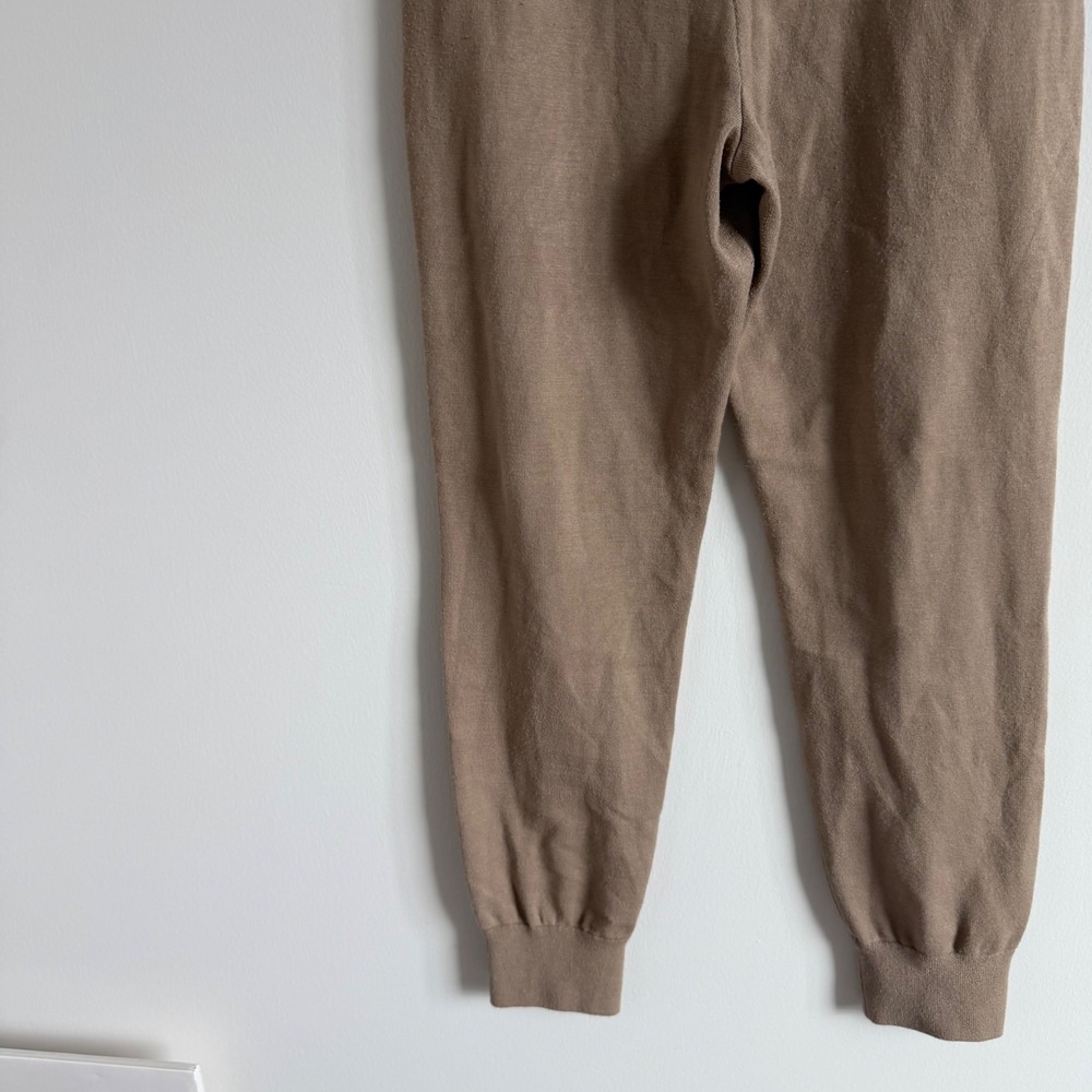 Aritzia Babaton Sweater‎ Knit Jogger Pant Size Medium in Tan - Picture 10 of 11